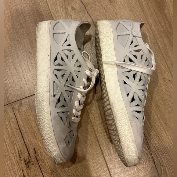 Adidas Sneakers - Picture 3 of 3